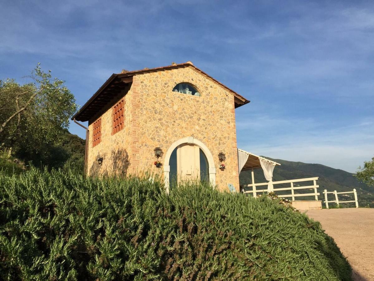 Valuable Rustic Tuscan Swimming Pool, Breathtaking View Of Camaiore Exterior photo